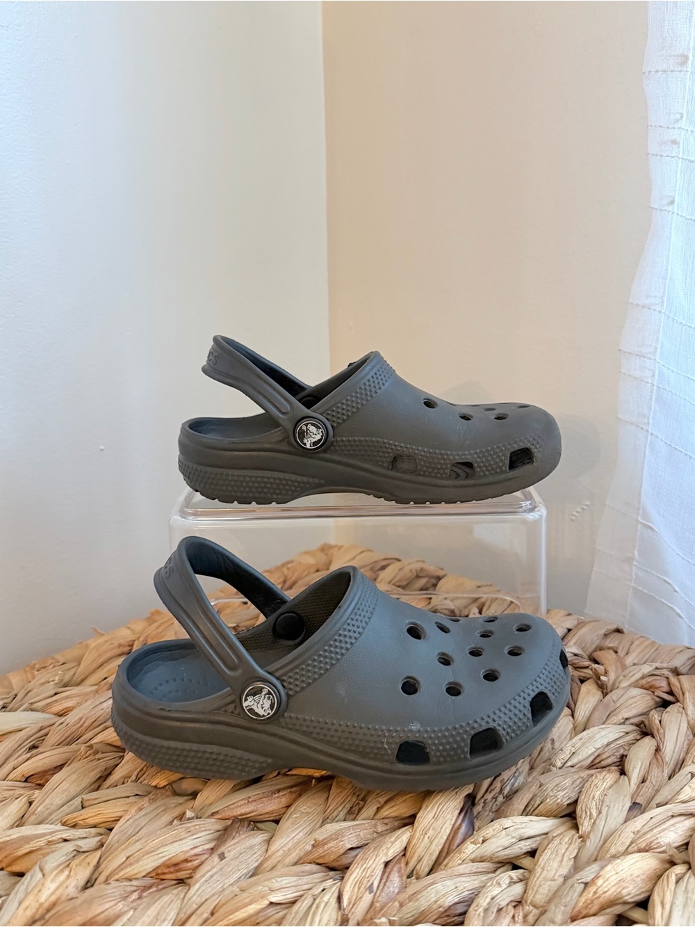 Kid’s 12C Crocs Classic Clogs in Black